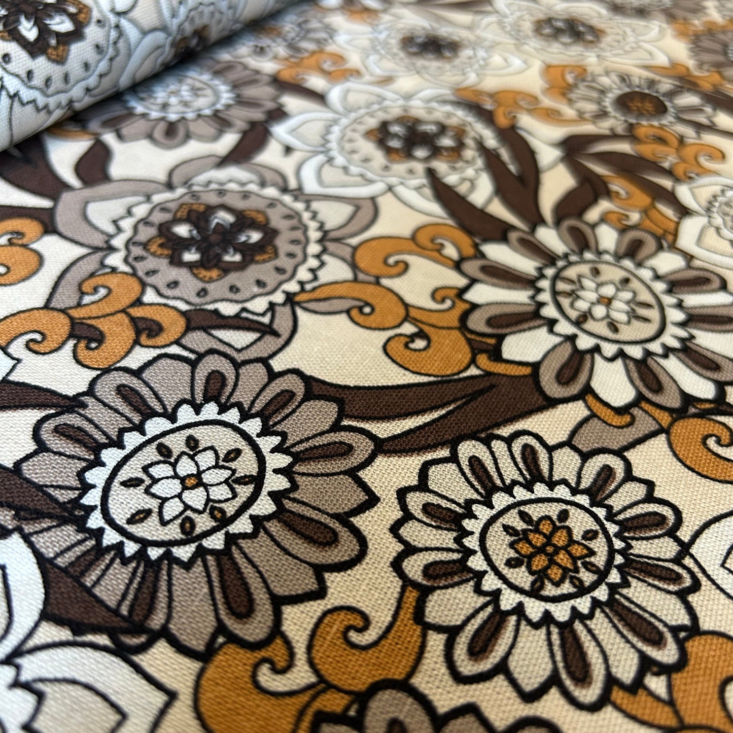 Floral Linen Viscose 70s Print