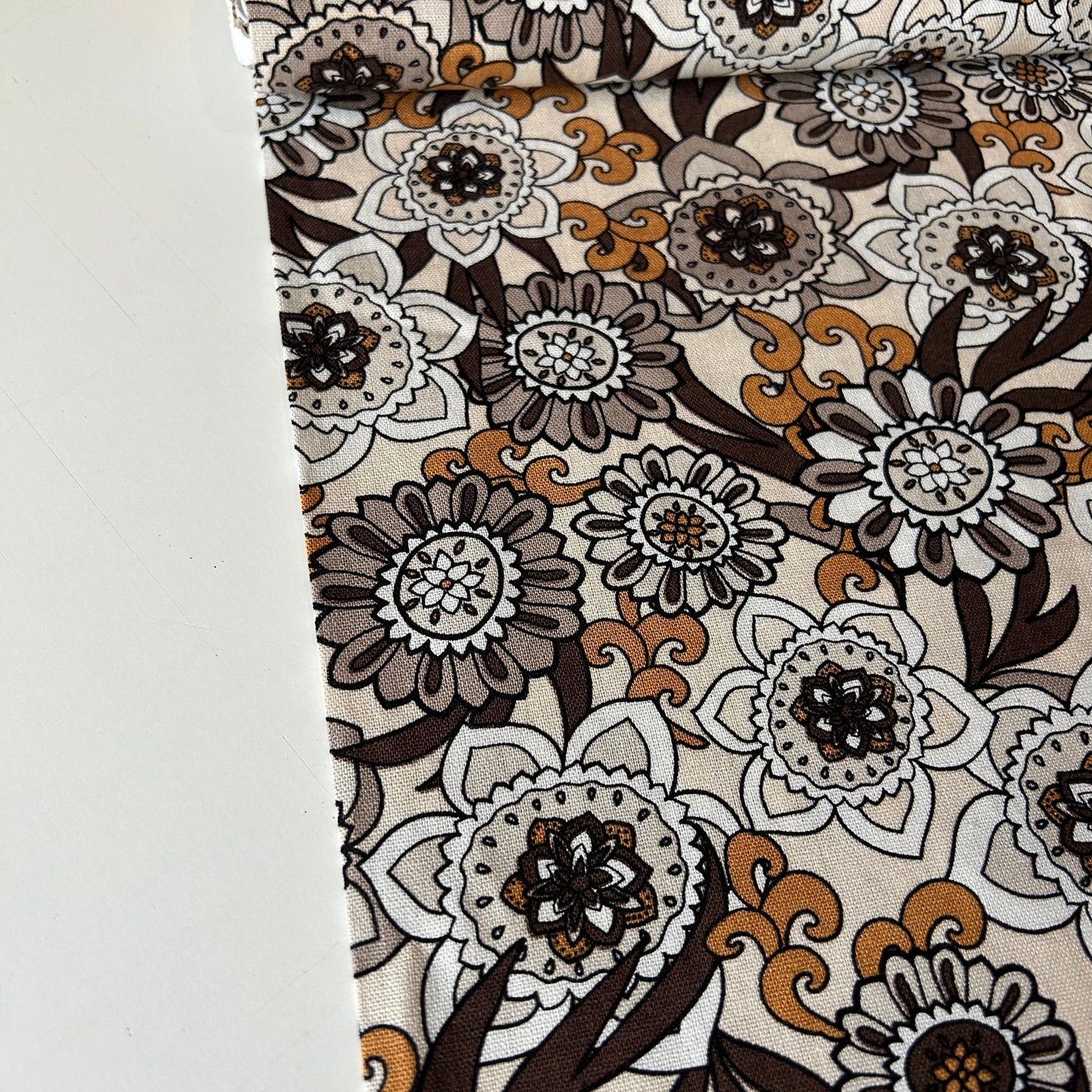 Floral Linen Viscose 70s Print