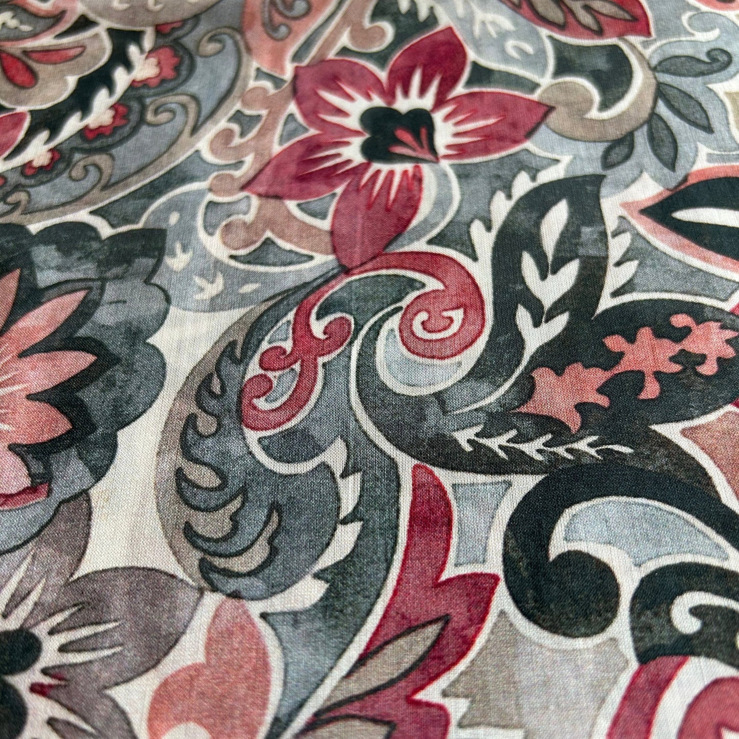 John Louden 100% Cotton Lawn Paisley Print